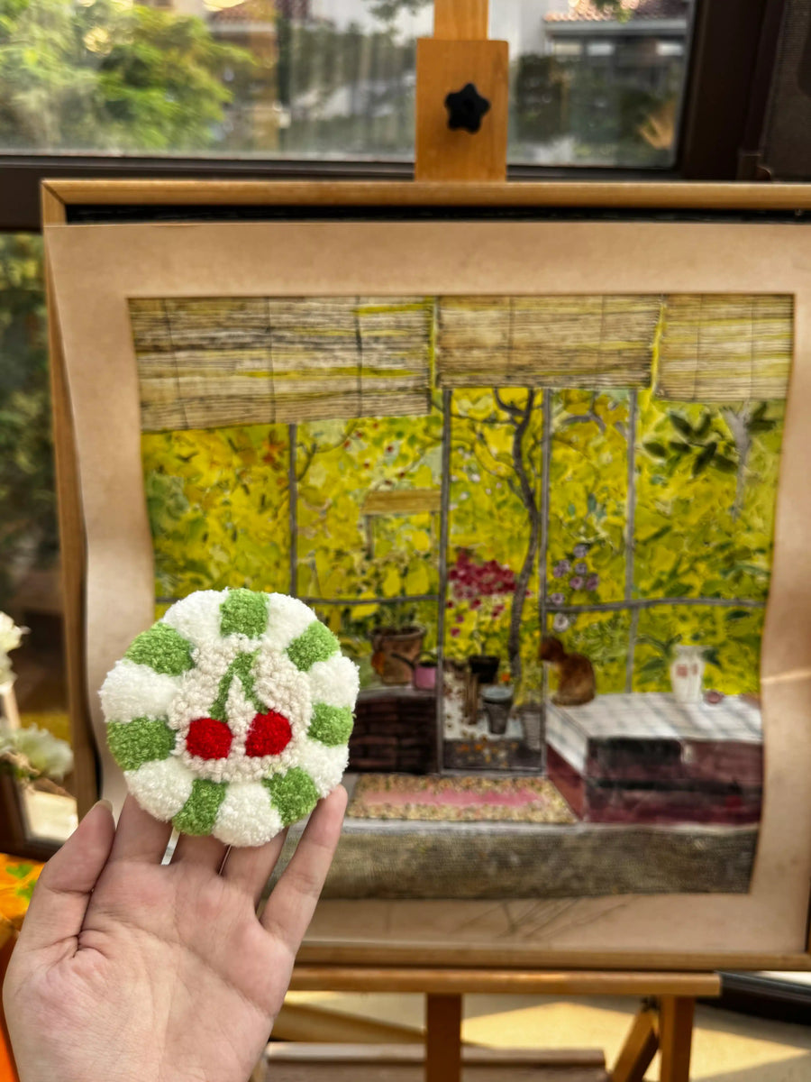 🍒 Cherry coasters and oil paintings 🖼️