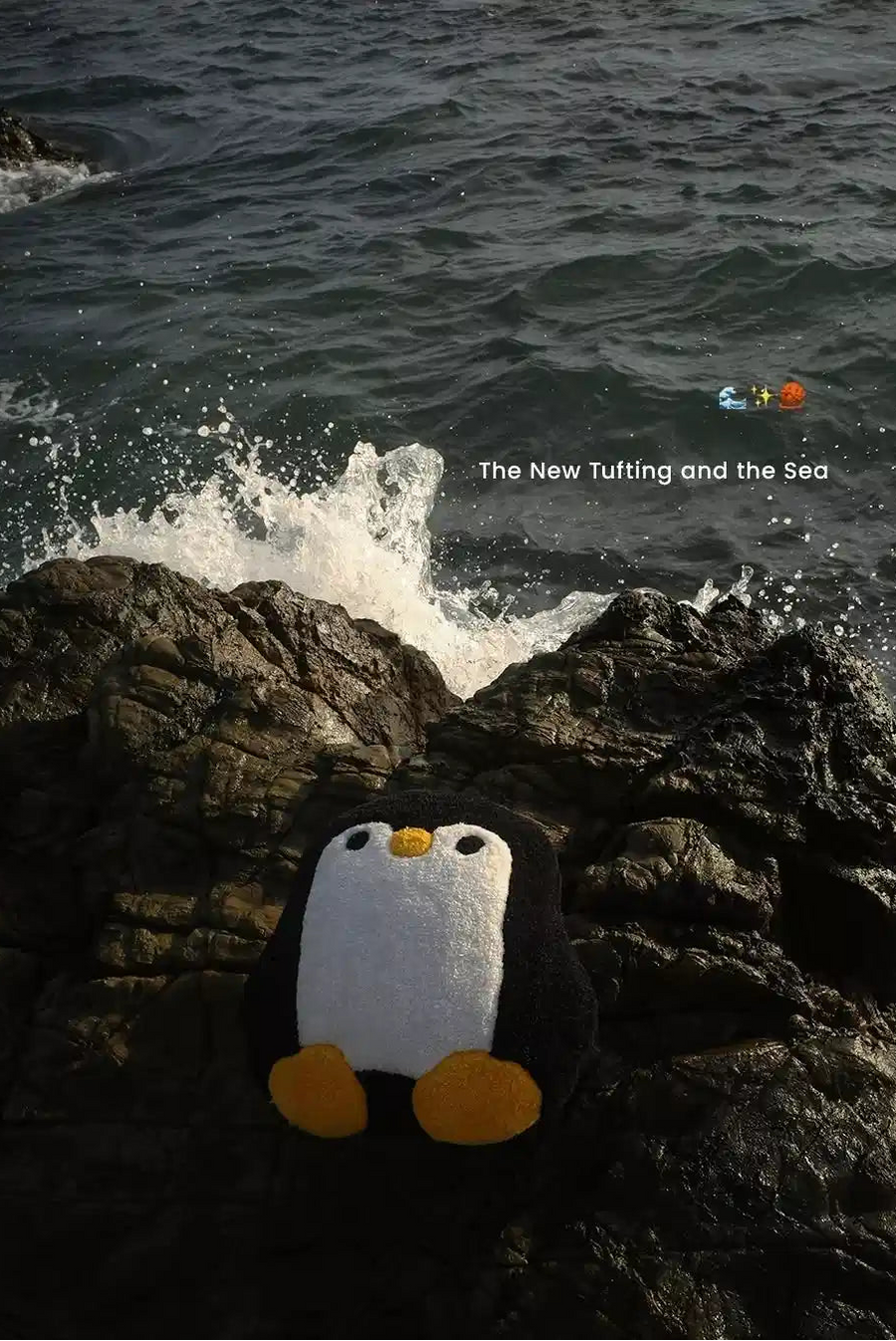 The Little Penguin and the Sea🌊